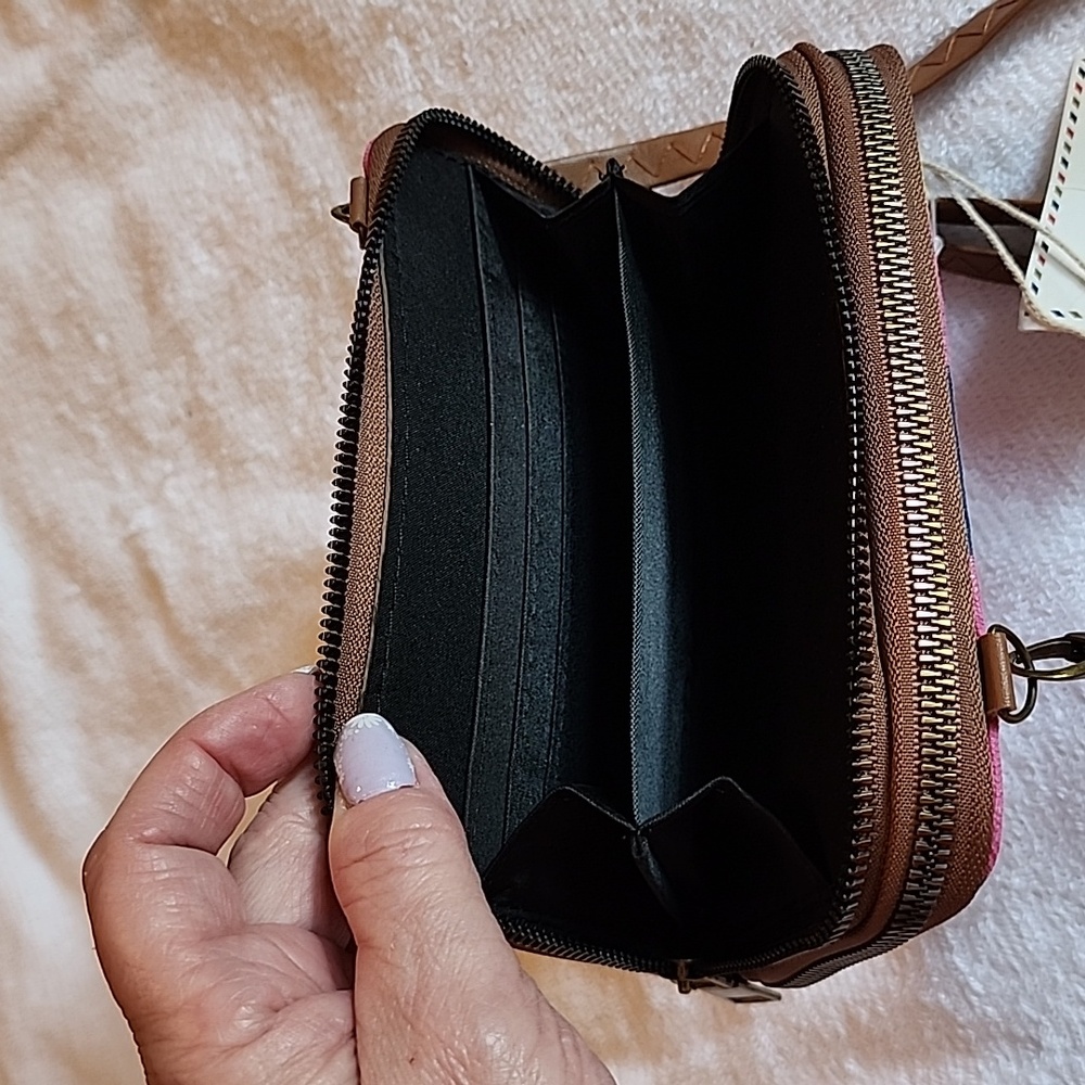 Aeropostale crossbody wallet - Picture 7 of 8